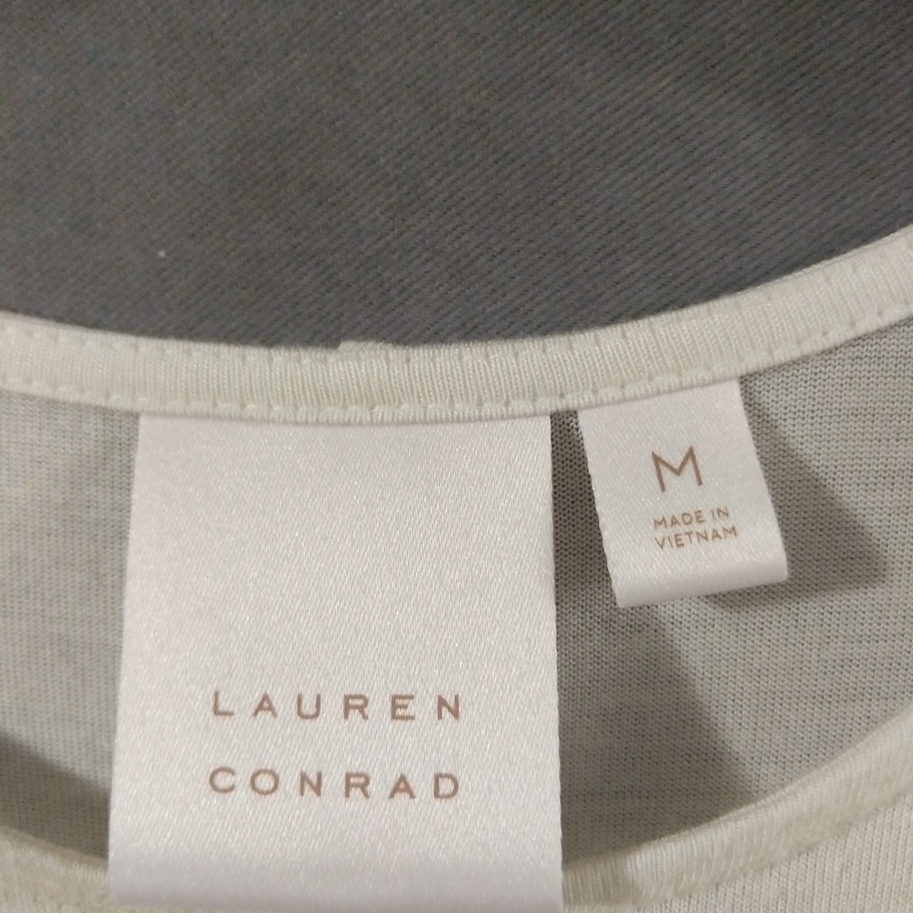 Lauren Conrad medium  Tea room dream dress